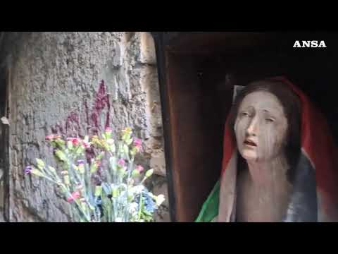 Napoli, la Madonna addolorata “diventa” palestinese in una cappella votiva