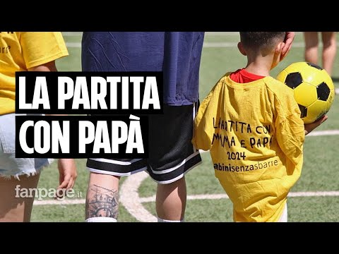 Napoli, partita di calcio tra papà detenuti e figli: “Oggi ci sentiamo liberi”