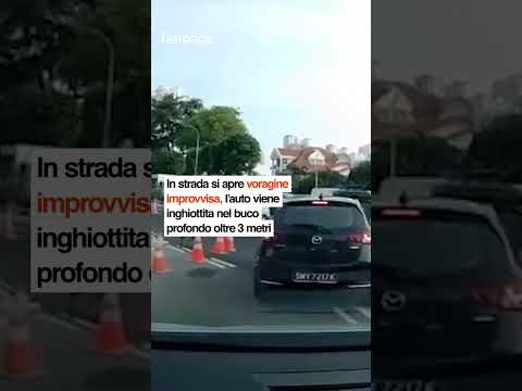 In strada si apre voragine improvvisa