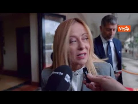Meloni: Positivo accordo Usa-Ue, base sostenibile ma c’è ancora da battersi