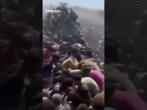Gaza, l’assalto disperato ai camion con gli aiuti alimentari al valico di Rafah