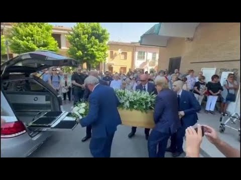 Longrastino, il video dei funerali di Giovanni Coatti ucciso e fatto a pezzi in Colombia