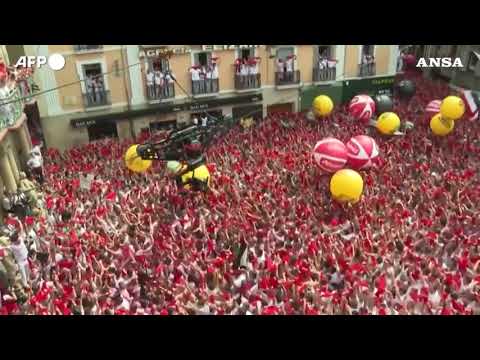 Spagna, a Pamplona il “Chupinazo” da’ il via ai festeggiamenti di San Firmino