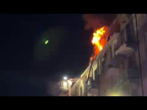 Torino, le fiamme nella notte nell’appartamento nella zona di via Nizza