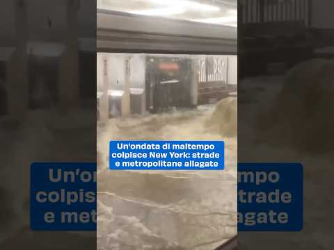 Un’ondata di maltempo colpisce New York: strade e metropolitane allagate