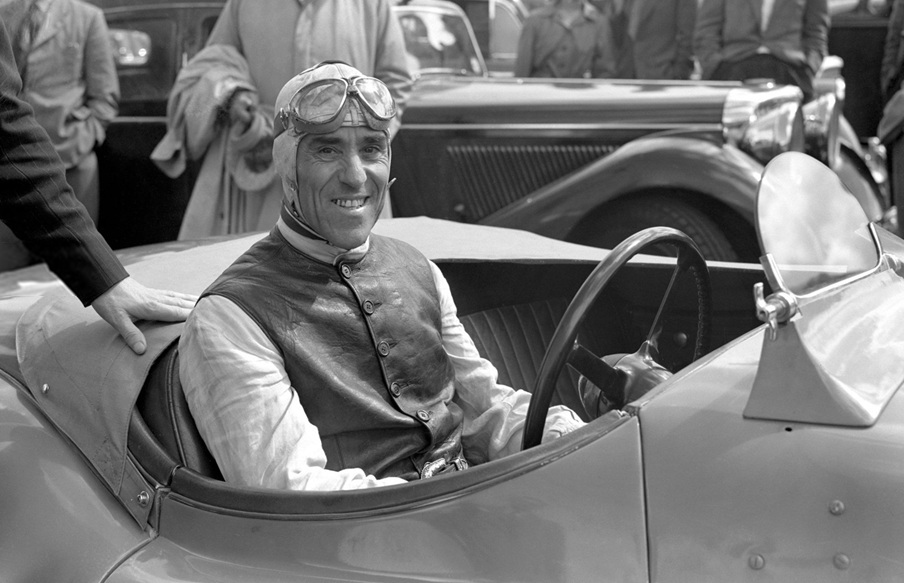 Il leggendario Tazio Nuvolari – Le origini della Romania – Le imprese di Valentina Vezzali