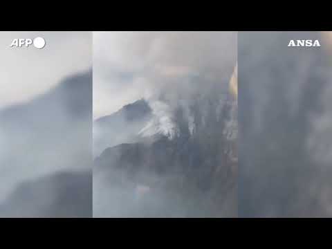 Si allenta la morsa del fuoco in Spagna, venti roghi ancora attivi