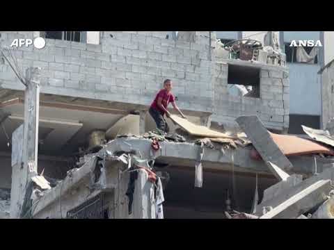 Gaza City, bombardato il quartiere di Zeitoun