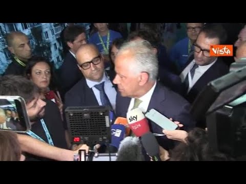 Piantedosi: «Le parole di Salvini su Macron? È un leader politico, è normale che usi termini forti»