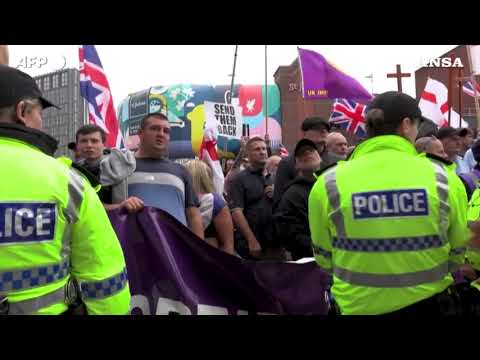 Inghilterra, migranti: manifestazioni l’una contro l’altra ieri a Liverpool
