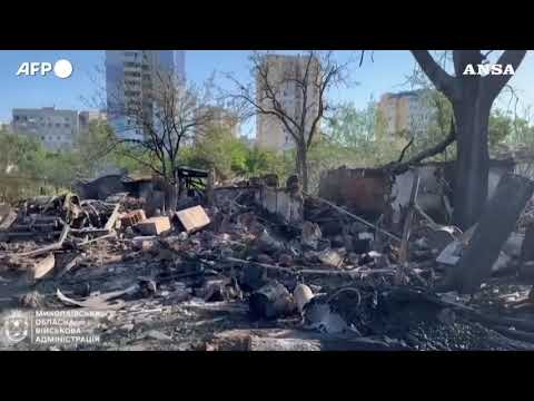 Ucraina, attacco missilistico russo danneggia un ponte nel sud di Kherson