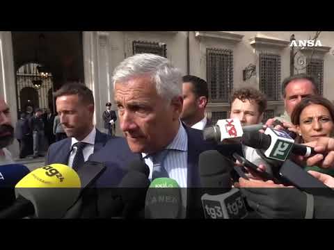 Manovra, Tajani: “L’obiettivo e’ far diventare ceto medio i poveri”