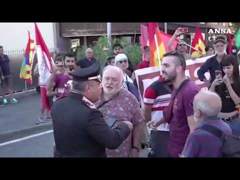 Strage Brandizzo: carabinieri chiedono generalita’ ai manifestanti