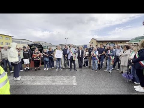 Offlaga, in 300 contro l’impianto rifiuti