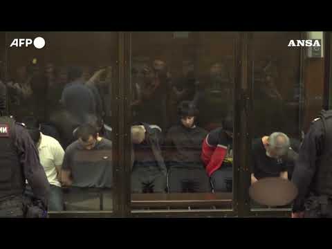 Aperto a Mosca il processo per la strage del Crocus