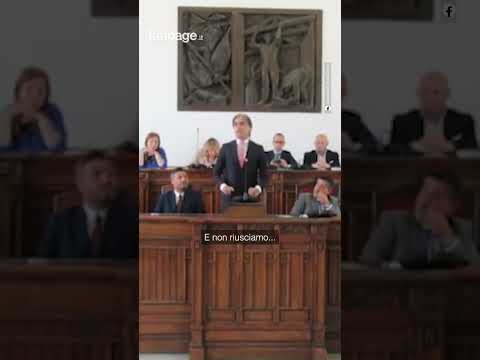 Il sindaco di Reggio Calabria Giuseppe Falcomatà e “la politica dello Skibidi Boppy”
