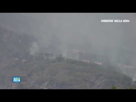 Incendio sul Vesuvio
