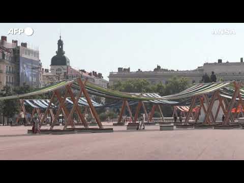 Caldo in Francia, a Parigi e Lione 30 gradi gia’ al mattino