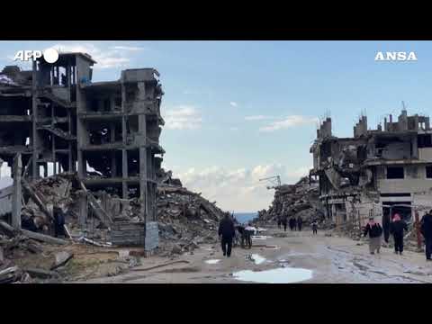 Da una citta’ nomale a un cumulo di macerie, Gaza City prima e dopo l’inizio della guerra
