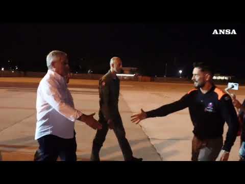 Tajani accoglie a Ciampino 6 bambini arrivati da Gaza