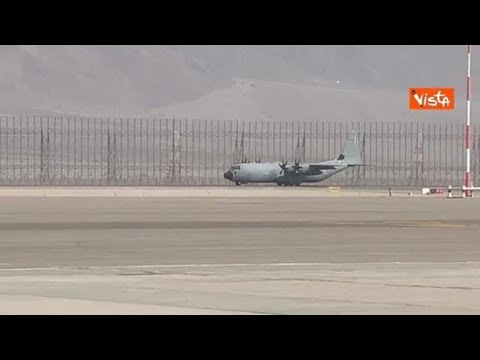 31 bambini palestinesi evacuati dalla Striscia di Gaza bisognosi di cure partono per l’Italia