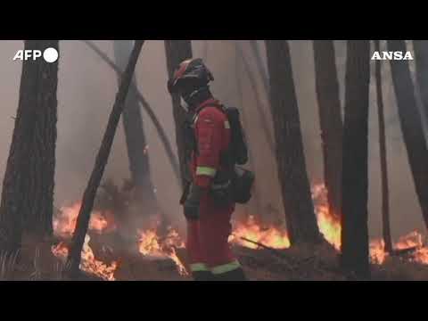 Spagna, non si placano gli incendi nel Nord-ovest del Paese