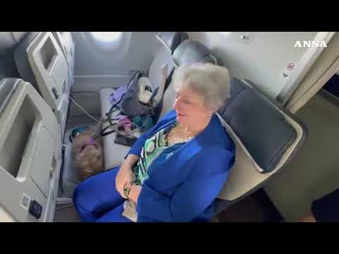 Su Ita il primo volo con due cani in cabina senza trasportino