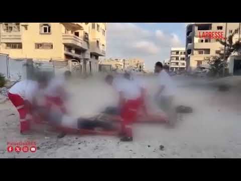Gaza, non si arrestano i raid israeliani: almeno 17 morti