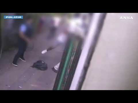 Milano, ipovedente aggredito e rapinato su un tram: due arresti