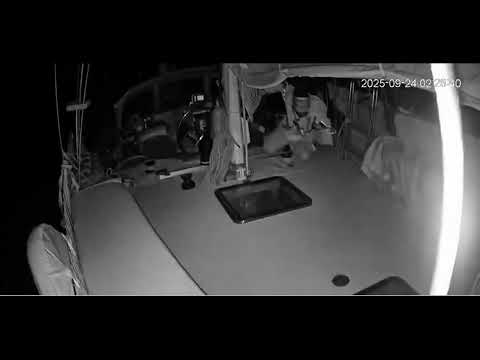 Il video dell’attacco alla Global Sumud Flotilla: il rumore del drone e l’esplosione