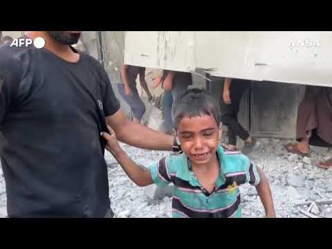 Gaza City fra le macerie dopo gli ultimi attacchi israeliani
