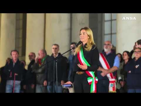 Genova, in 25mila alla fiaccolata per la pace a Gaza