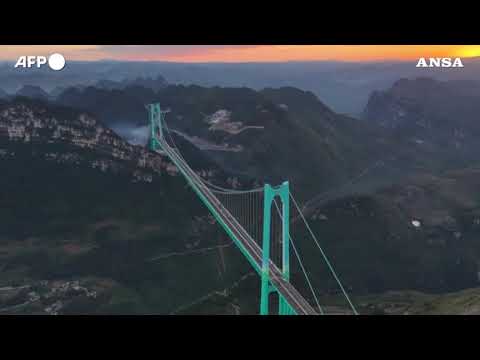 Inaugurato in Cina il ponte piu’ alto del mondo