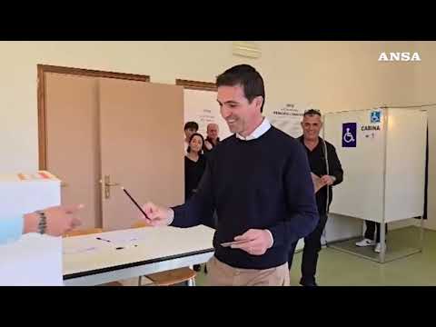Regionali Marche, Acquaroli ha votato a Potenza Picena