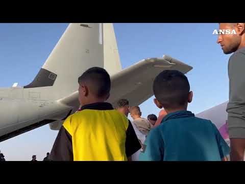 Nuovo gruppo di 15 bimbi in arrivo da Gaza verso l’Italia