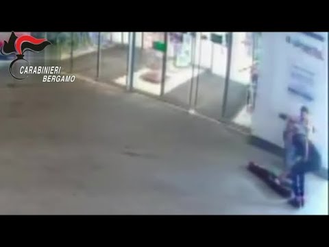 Albino, sette rapine in nove mesi: saccheggiate anche le monetine di un artista di strada