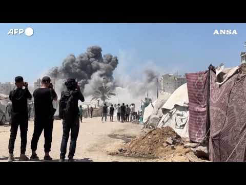 Gaza City, abbattuto un grattacielo ritenuto una base di Hamas