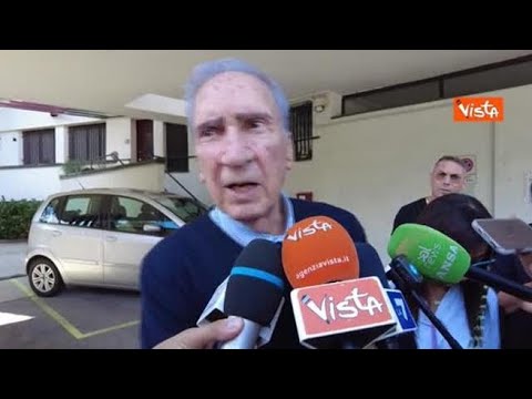 Puccio, fratello di Emilio Fede: “Aveva Dna da cronista, origliava dietro porta dell’ufficio di papà