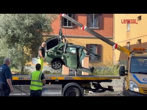 Bologna, 18enne morto durante inseguimento con la polizia: il luogo dello schianto