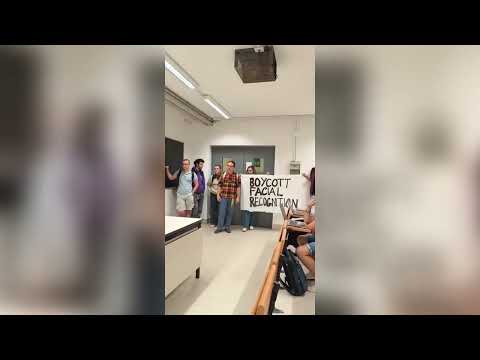 Torino, il docente del Politecnico: «Esercito israeliano è il più pulito». E il rettore lo caccia