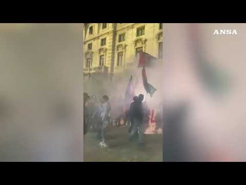 Flotilla, Milano: corteo spontaneo dopo la notizia degli abbordaggi