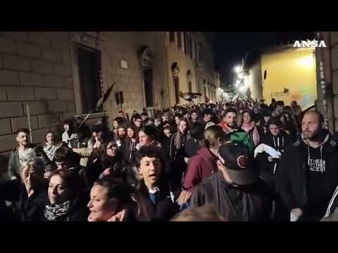 Flotilla, Firenze: corteo spontaneo dopo la notizia degli abbordaggi