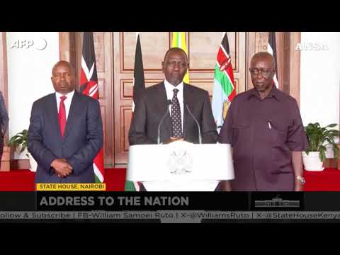 Il presidente del Kenya annuncia 7 giorni di lutto per la morte di Odinga
