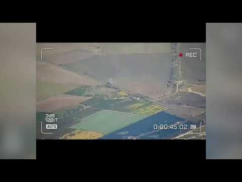 Drone russo colpisce il convoglio delle Nazioni Unite: la scritta Onu ben visibile sui camion