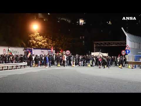 Flotilla, Genova: corteo spontaneo dopo la notizia degli abbordaggi