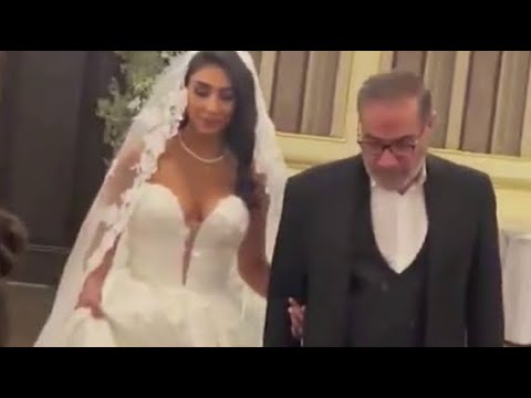 Le nozze della figlia del consigliere di Khamenei, in Iran: abito scollato, lusso e niente hijab