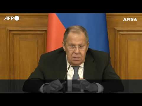 Russia, Lavrov frena sulla prospettiva di un rapido vertice Trump-Putin.