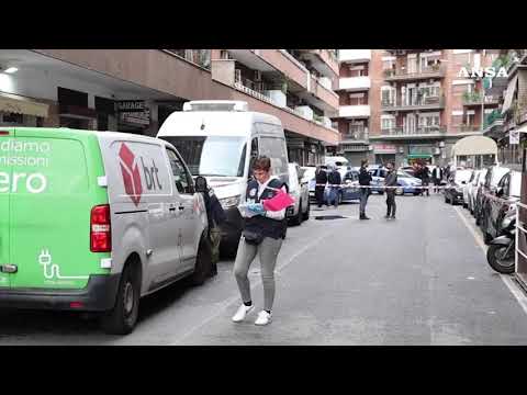 Bimbo cade dalla finestra a Roma, gravissimo