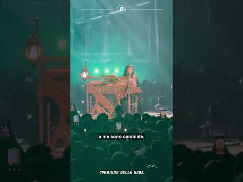 Il tributo di Lady Gaga, in concerto a Milano, a Donatella Versace: «Tu per me ci sei sempre stata»