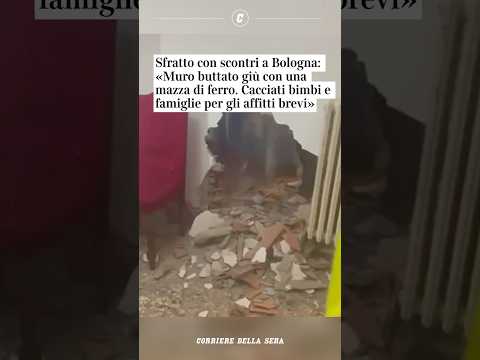 Sfratto e scontri a Bologna: «Muro abbattuto con una mazza. Cacciate famiglie per gli affitti brevi»